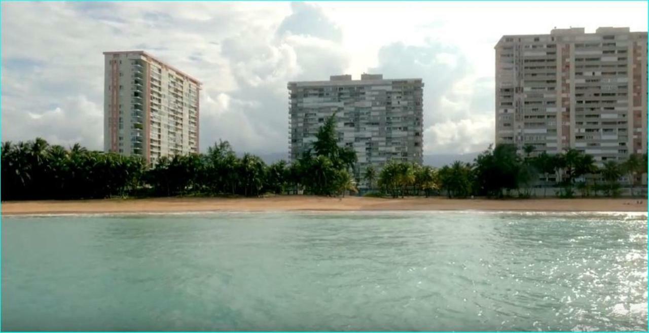 Breezy Beachfront Property With View Of Paradise Luquillo Eksteriør billede